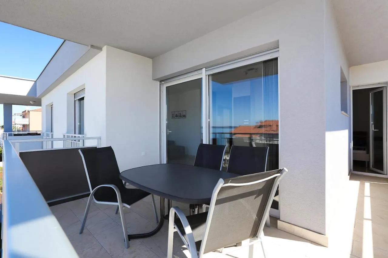 Sunadria Apartments Kozino